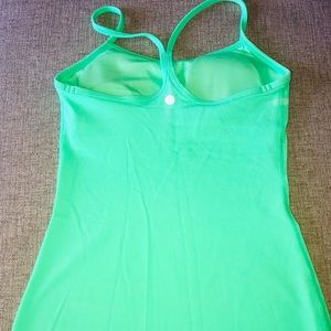 Lulu lemon athletica shirt